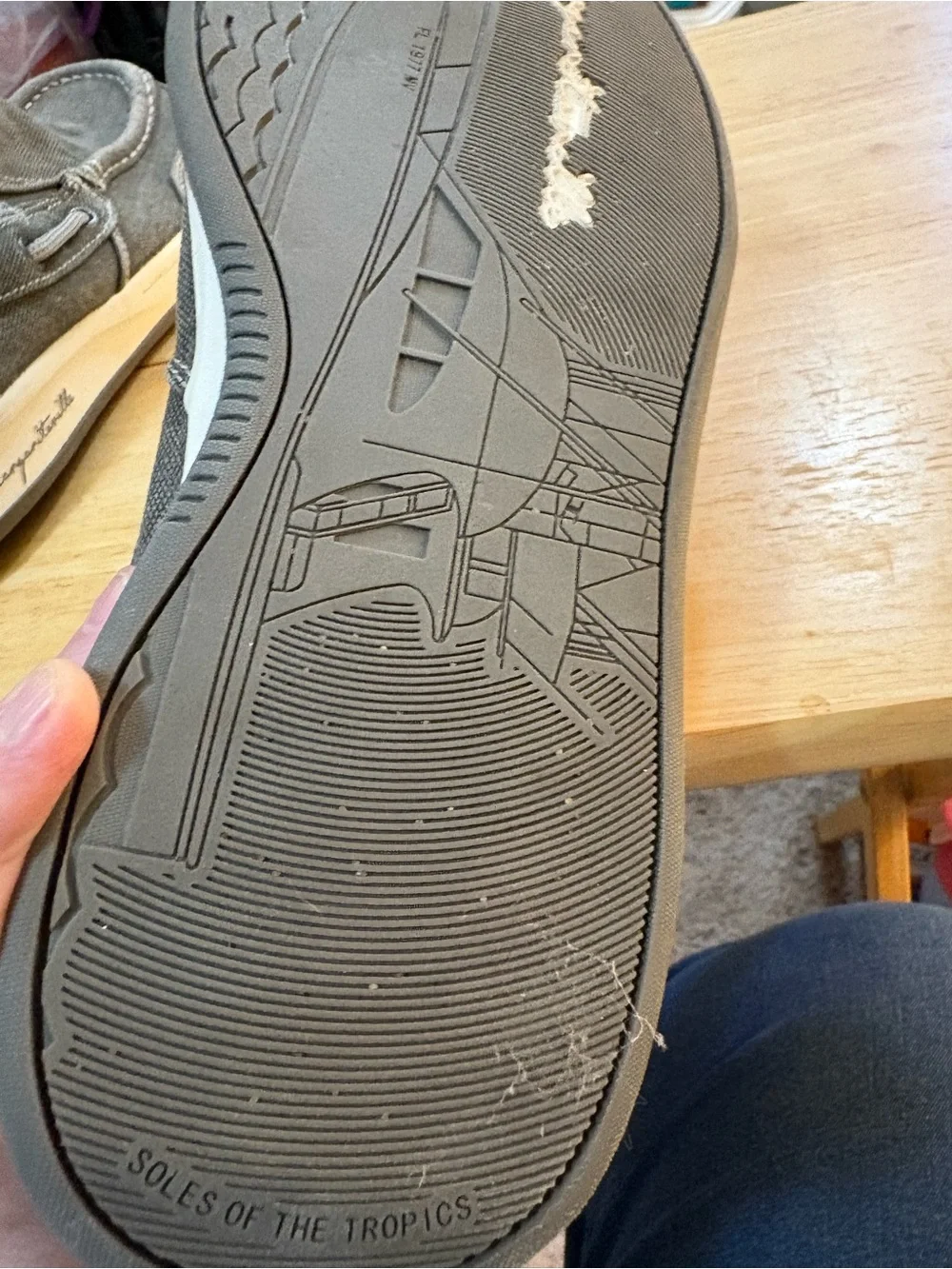 BN Men’s Margaritaville Soles of the Tropics slip on shoes size 10 gray canvas